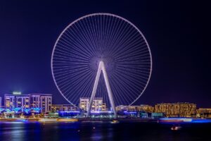 U-NEXTでダウンロードできる作品はどれですか？