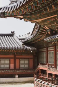 韓ドラ見放題のサービスで割引があるものはどれですか？