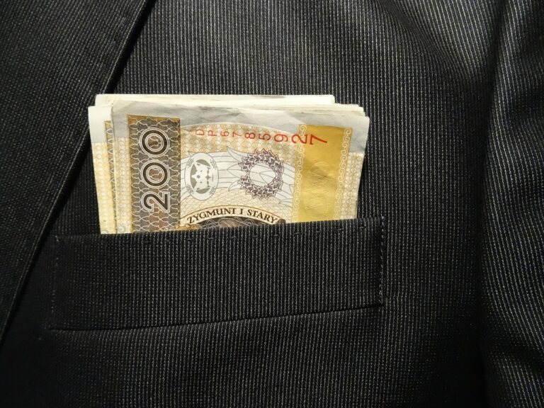 U-NEXTの支払い方法はキャリア決済で本当に便利？